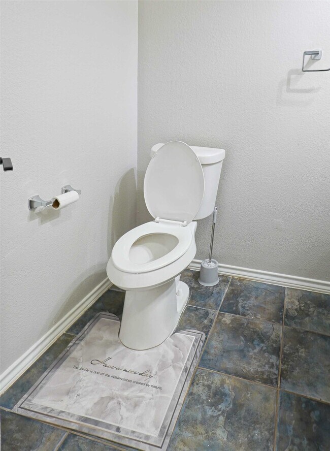 Building Photo - 2137 Goliad Cir