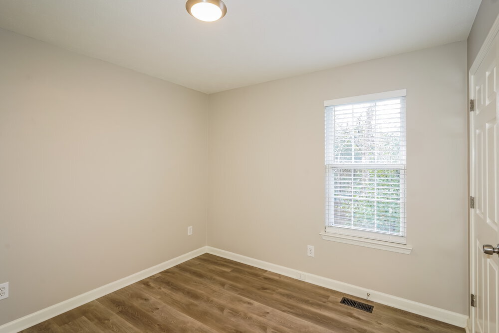 Building Photo - 511 Parrish Way