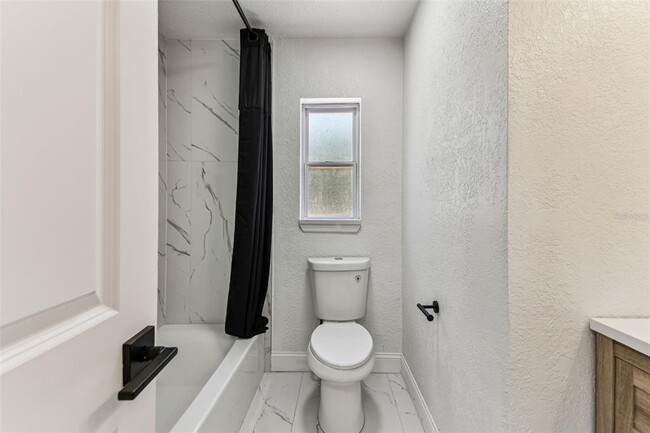 Building Photo - 4290 Neptune Dr SE