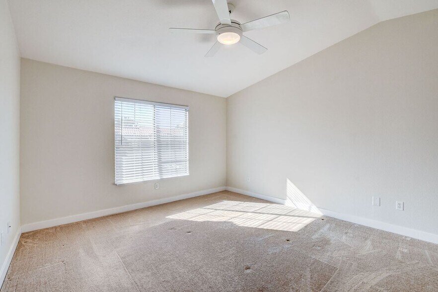 Building Photo - 7320 Camrose Ridge Pl