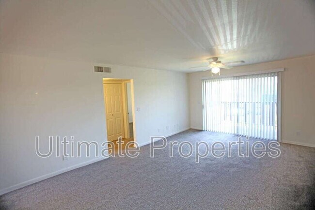 Building Photo - 4354 N 82nd St