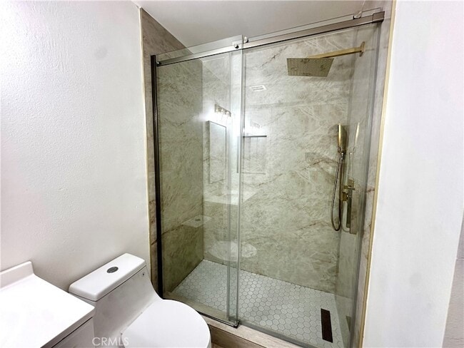 Building Photo - 18562 Stare St