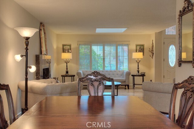 Building Photo - 15412 Lorraine Way