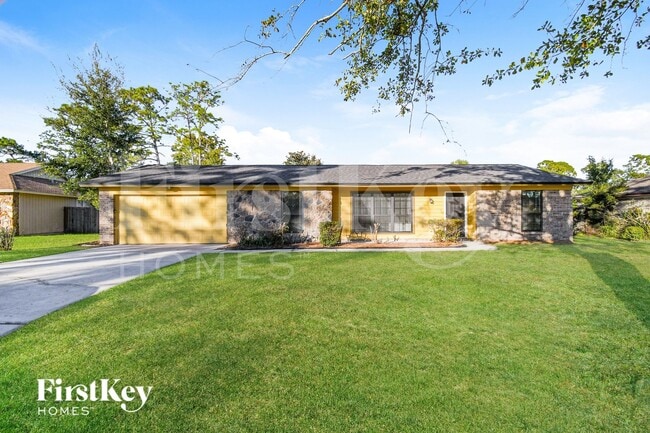 Building Photo - 2462 Ridgecrest Ave