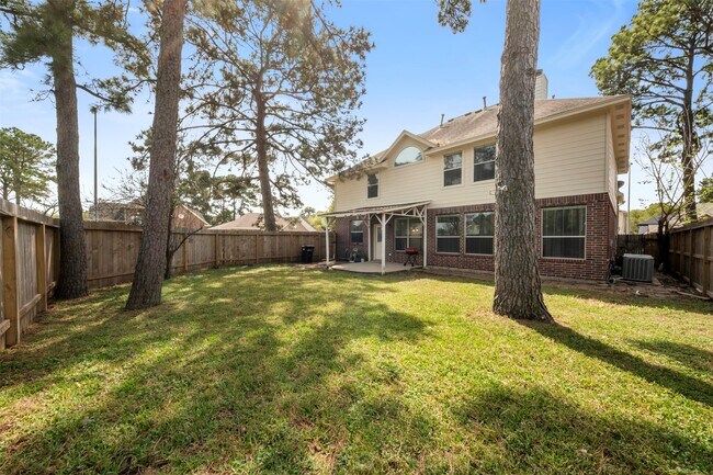 Building Photo - 17102 Mountain Crest Dr