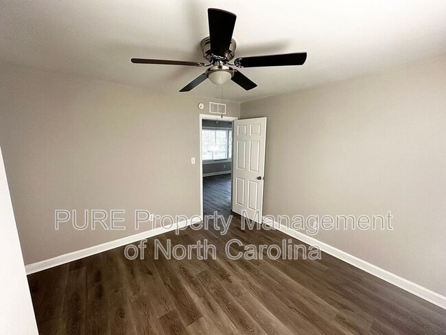 Building Photo - 102 Booker Ave