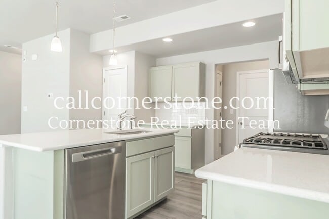 Building Photo - 4215 Samaritan Lp