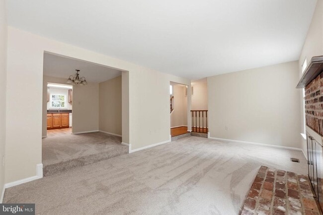 Building Photo - 10065 Chestnut Wood Ln