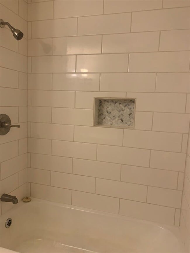 Building Photo - 405 Boyd Ave