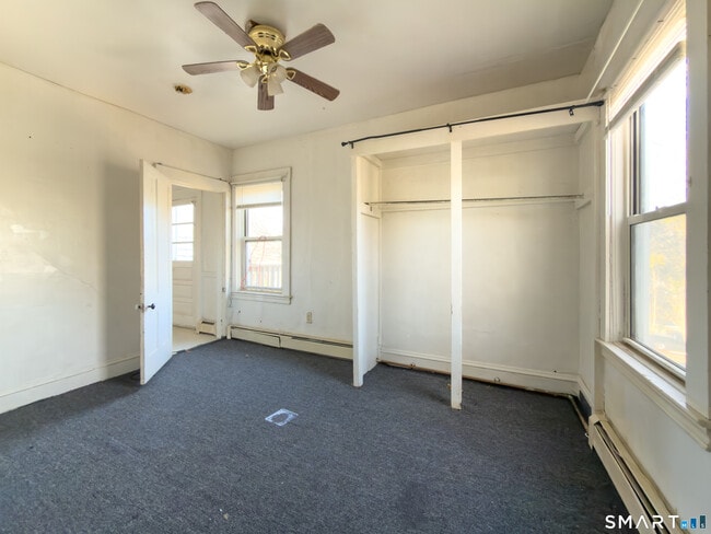 Building Photo - 324 Boswell Ave