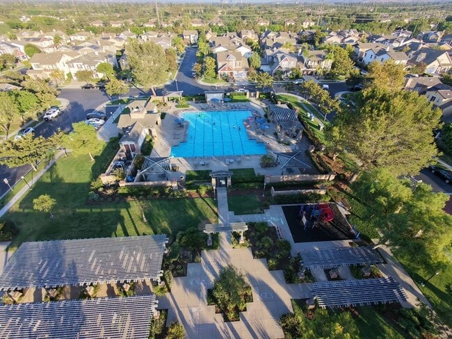 Building Photo - 1468 Voyager Dr