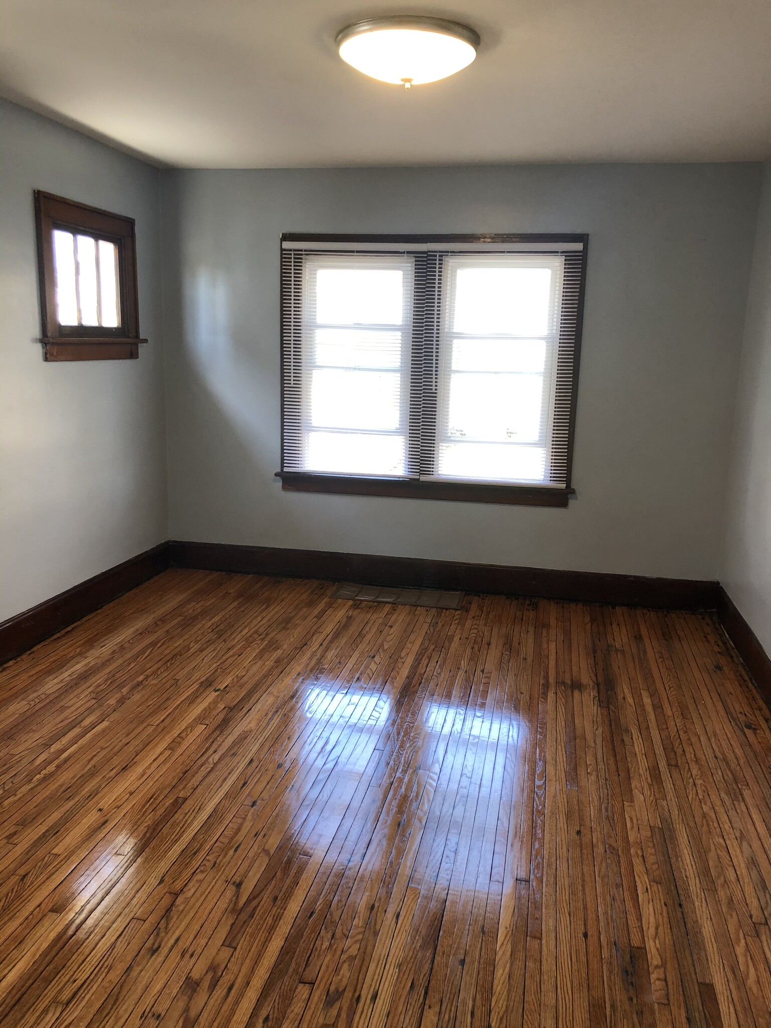 Dining room - 1286 E 22nd Ave