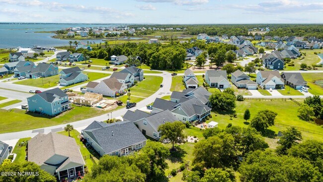 Building Photo - 107 Bogue Harbor Ct