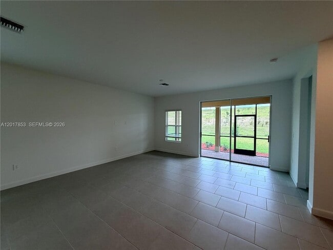 Building Photo - 3917 Passion Vine Dr