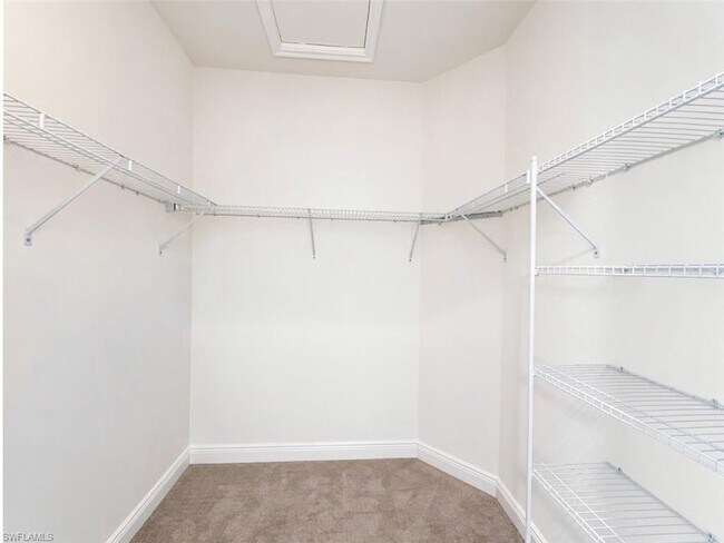 Building Photo - 2295 Marquesa Cir