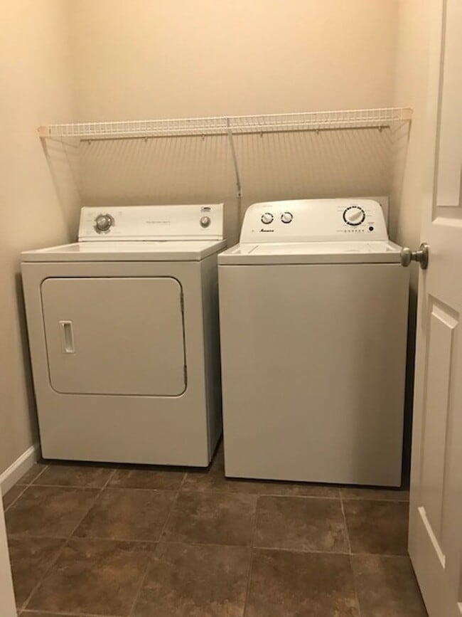 Building Photo - 1700 Tennessee St