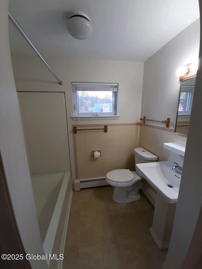 Building Photo - 2690 NY-43