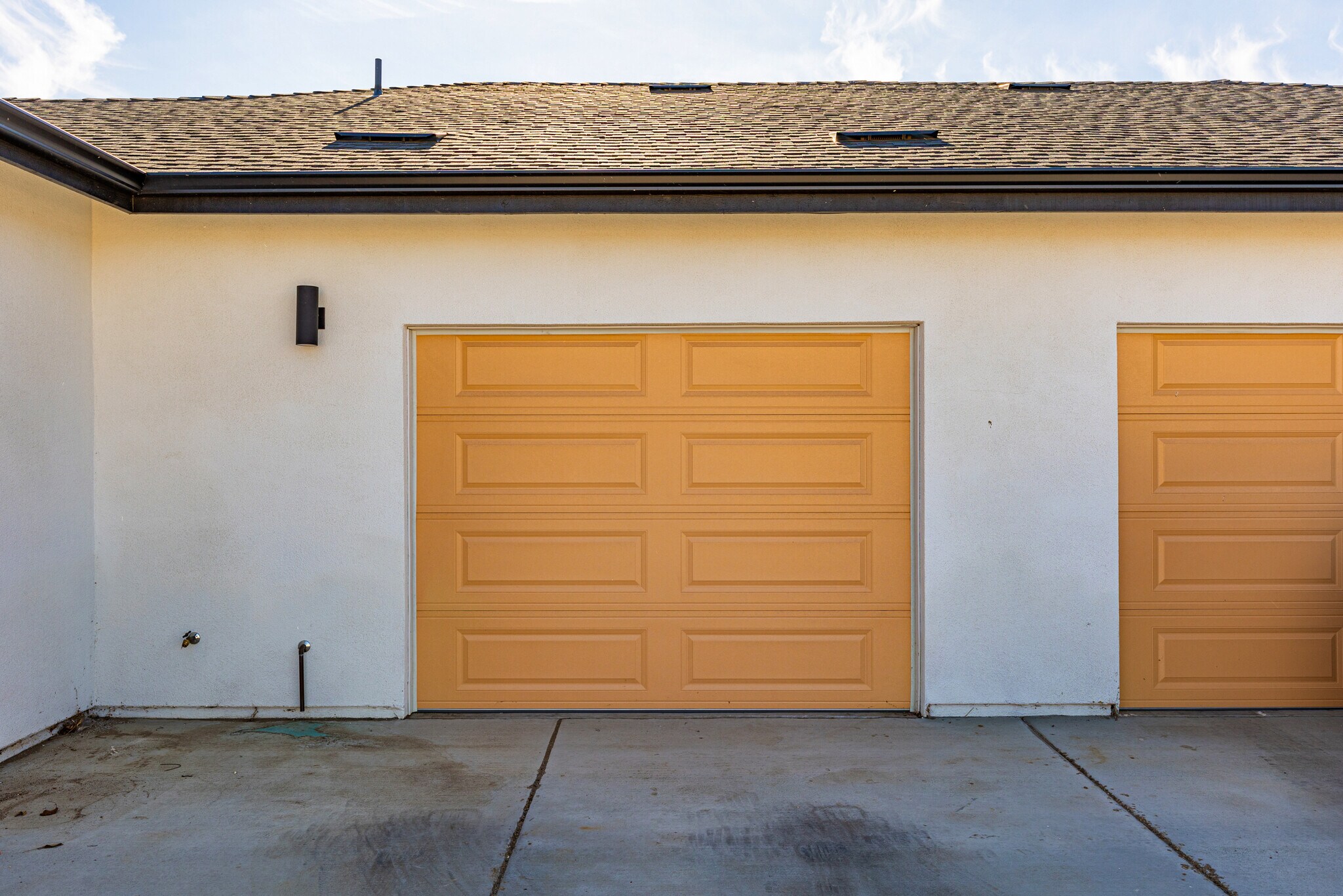 Building Photo - 21261 Golden Hills Blvd