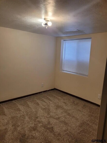 Building Photo - 910 Harrington Ave