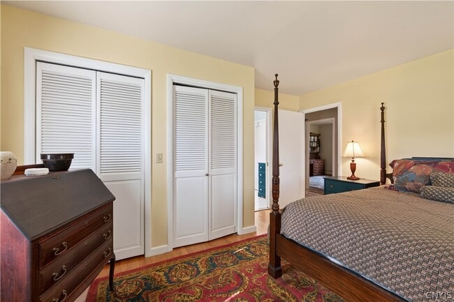 Building Photo - 3862 State St