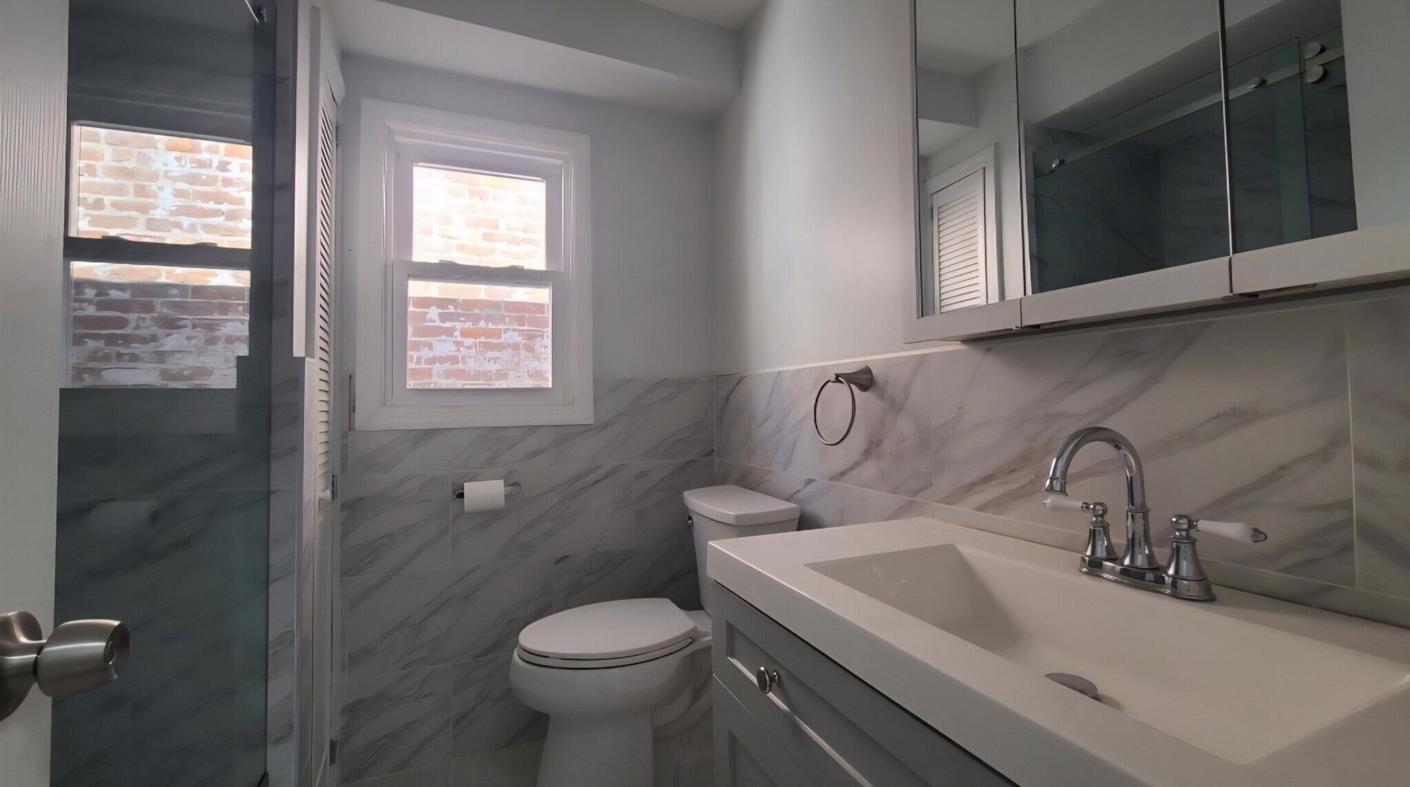 Building Photo - 150 New York Ave