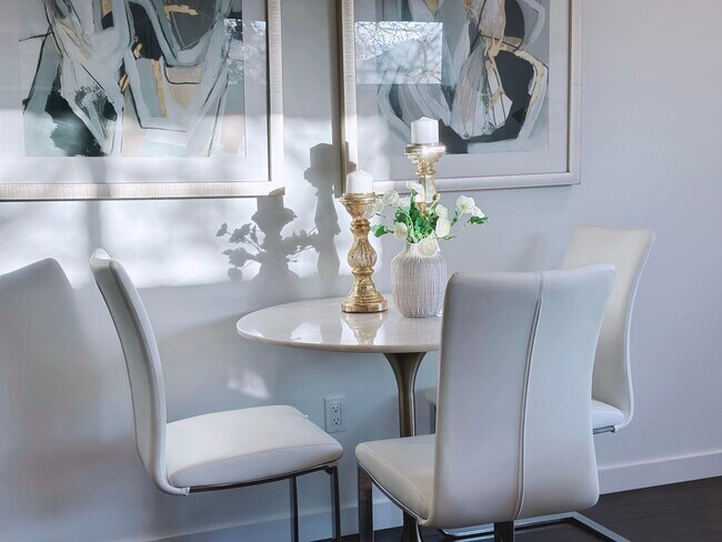 Building Photo - 1525 NW 60th St