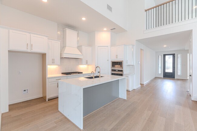 Building Photo - 21722 Ellsworth Gdn Ln