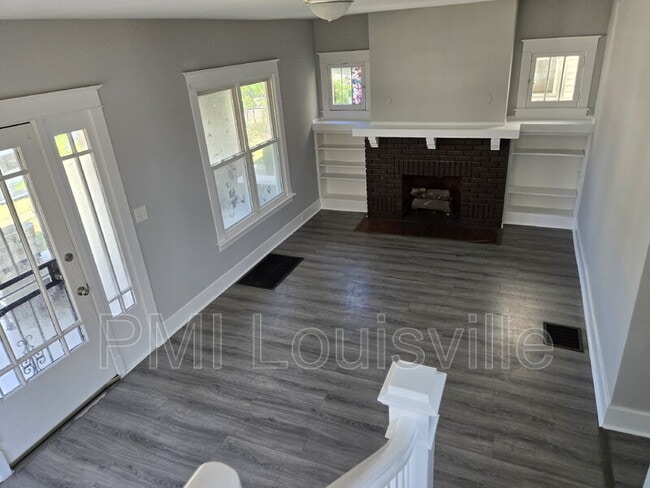Building Photo - 607 N 39th St