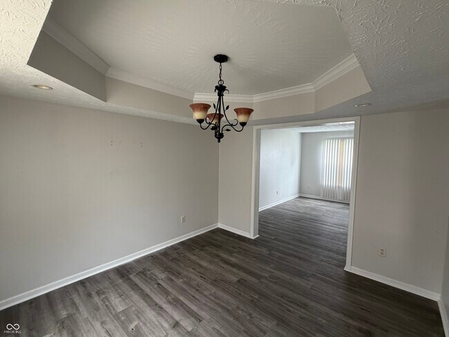 Building Photo - 411 Garden Grace Dr
