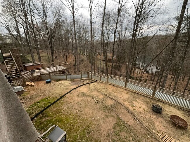 Building Photo - 2845 Stratfield Ct