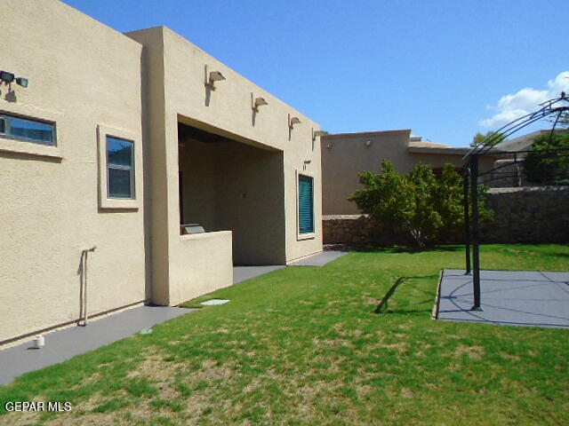 Building Photo - 7364 Brays Landing Drive
