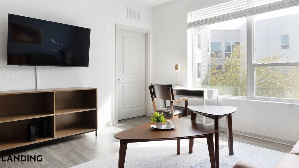 Building Photo - 9301 Summit Centre Way