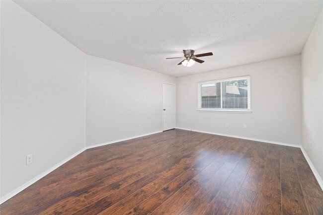 Building Photo - 7914 Tamayo Dr