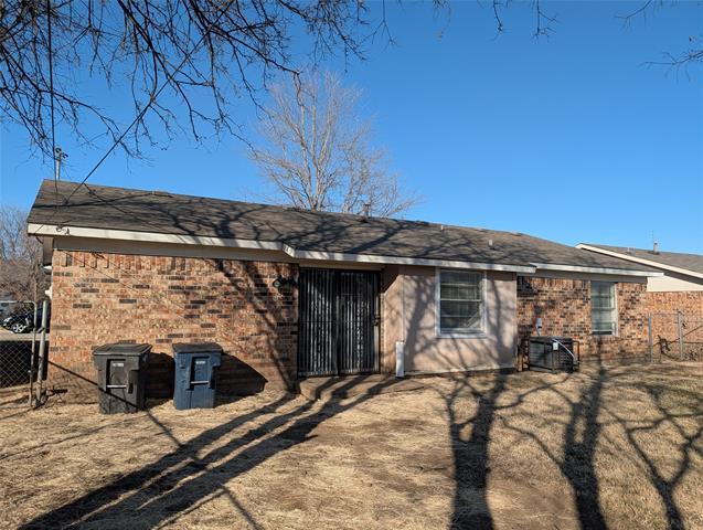 Building Photo - 5608 Burton Ave