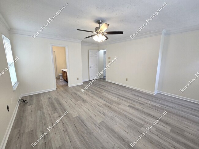 Building Photo - 7064 Grinder Ct