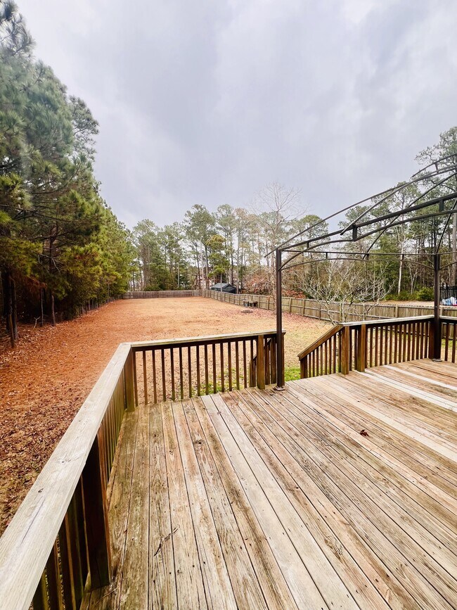 Building Photo - 1223 Hammocks Beach Rd