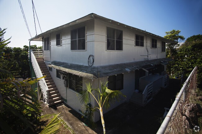 Building Photo - 1539 Thurston Ave