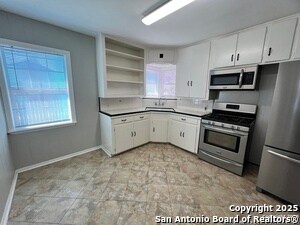 Building Photo - 816 Shadwell Dr