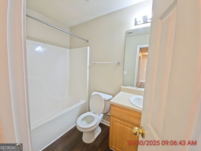 Building Photo - 540 Epris Ln