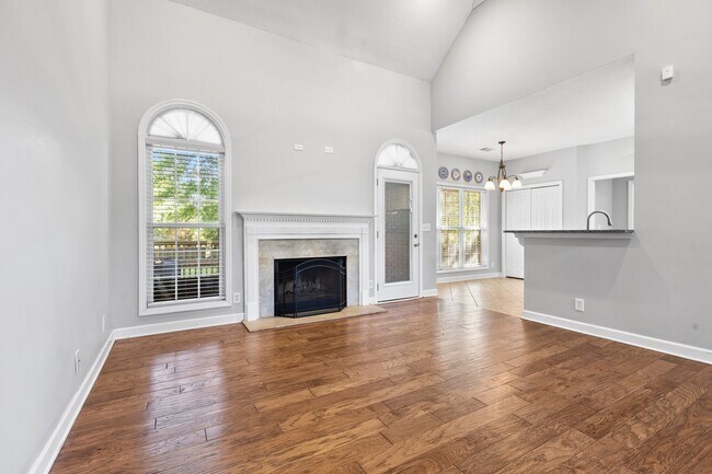 Building Photo - 1711 Piedmont Dr.