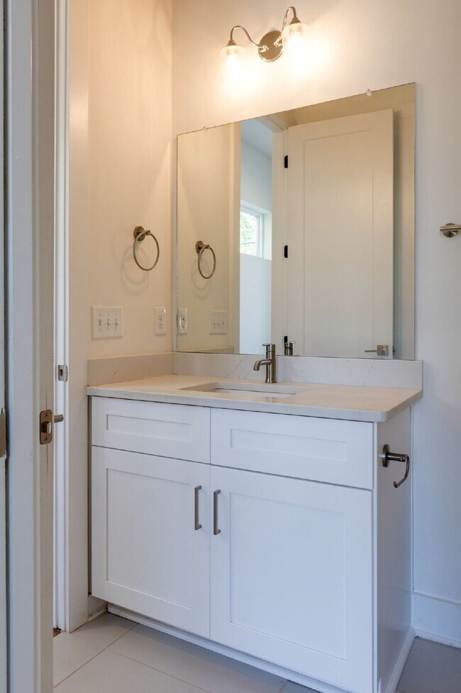 Building Photo - "Charming 4-Bedroom Nashville Oasis with E...