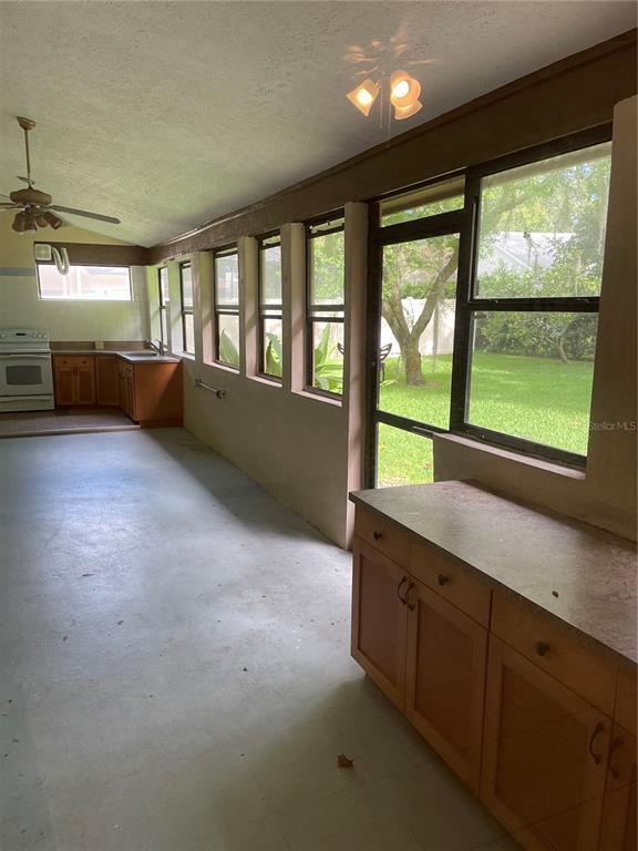 Building Photo - 3007 Forest Club Dr