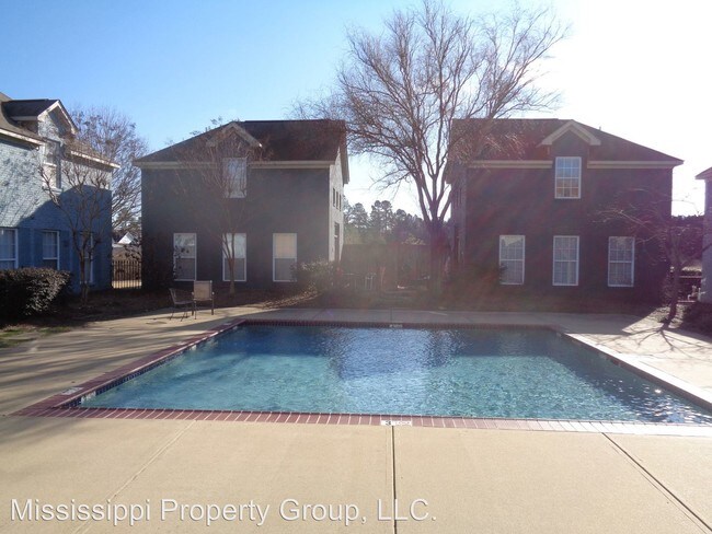 Building Photo - 3 br, 3 bath House - 111 Mondrian Place