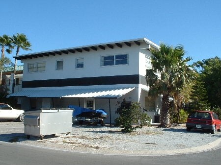 Primary Photo - 599 Bay Esplanade St