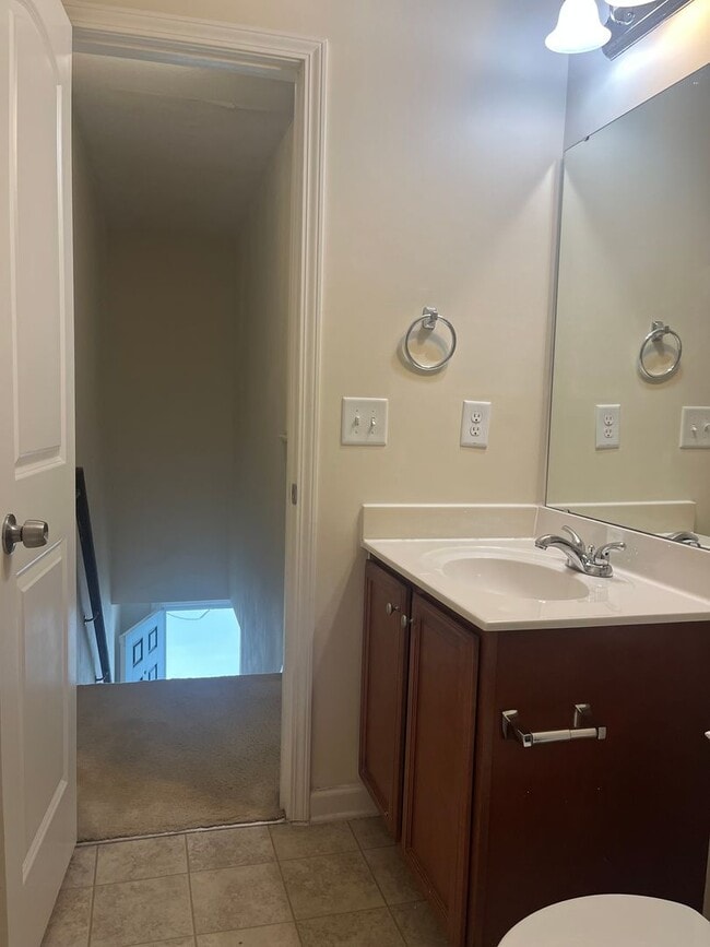 Building Photo - Charming Knightdale Residence, Available Now!