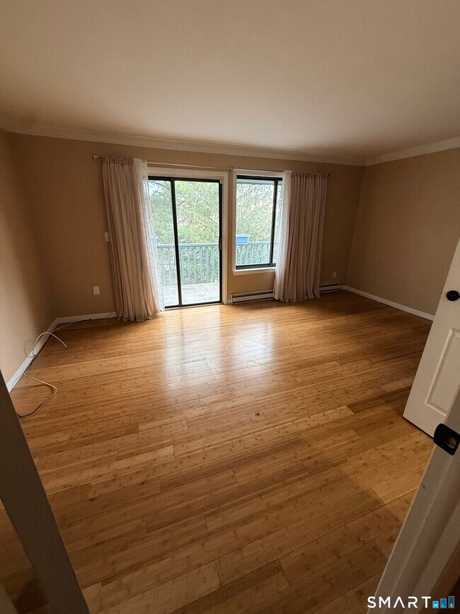 Building Photo - 23 Margo Ct