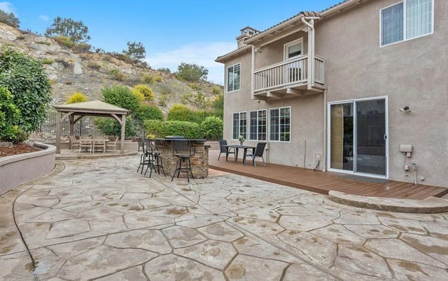 Building Photo - Available for Rent – Beautiful Gated 3BD/3BA Home Near Cal State San Marcos