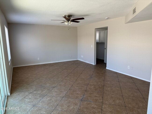 Building Photo - 8460 W Aster Dr