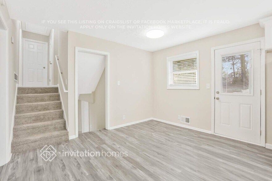 Building Photo - 1436 High Meadow Dr