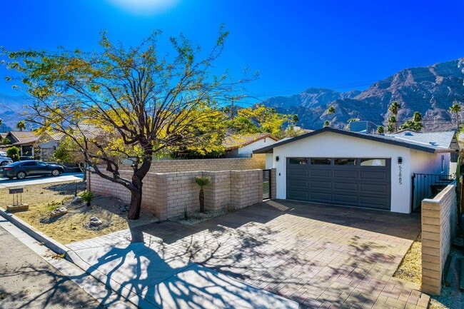 Building Photo - 52885 Avenida Carranza
